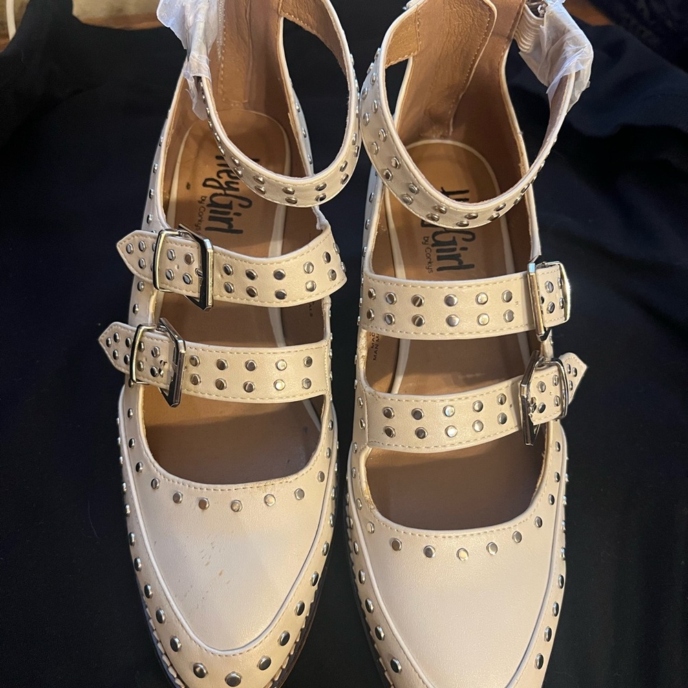 Hey Girl by Corky’s Cream Studded Women's Shoes